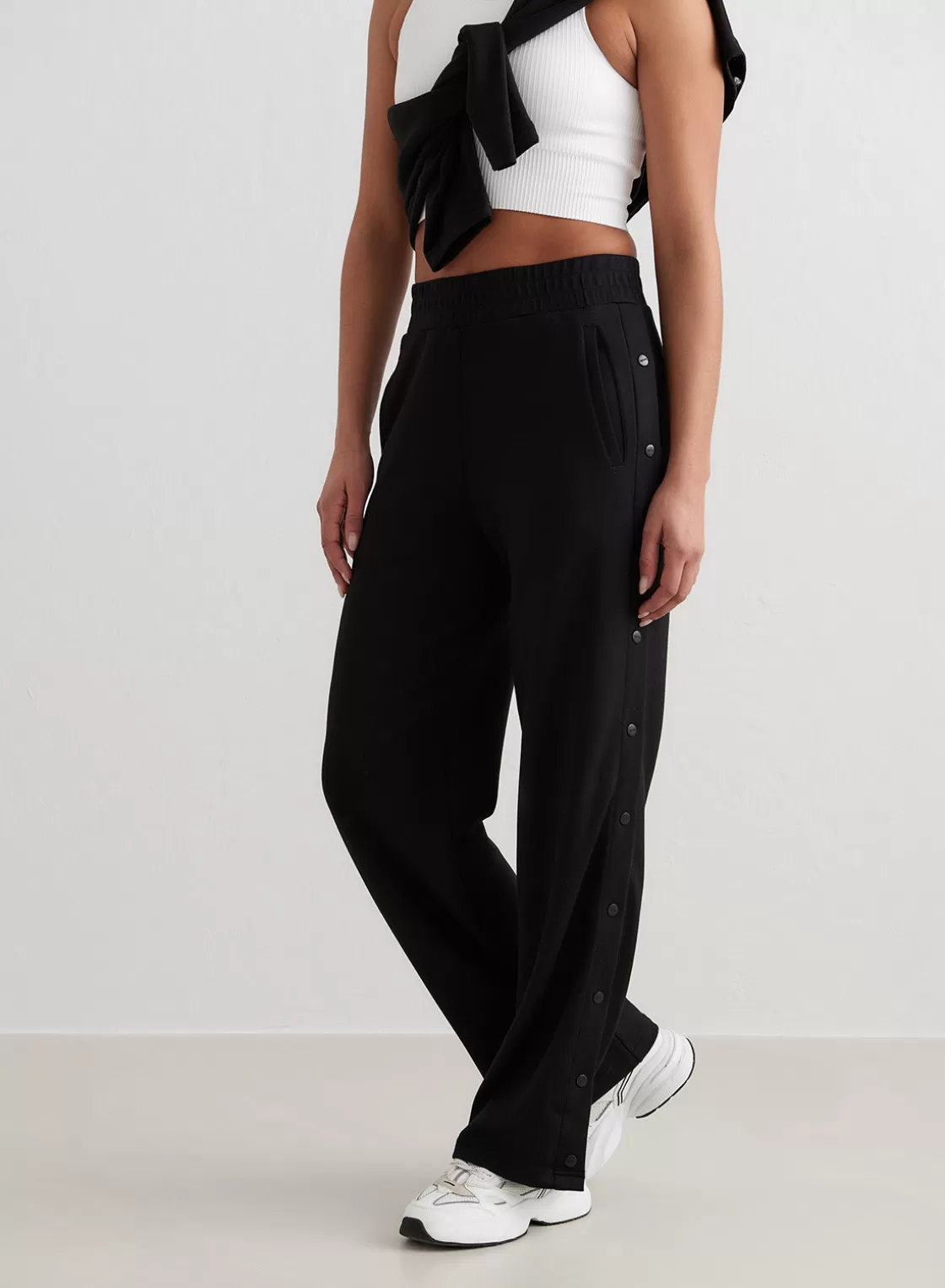 AIM’N Comfy Buttoned Pants Black Outlet