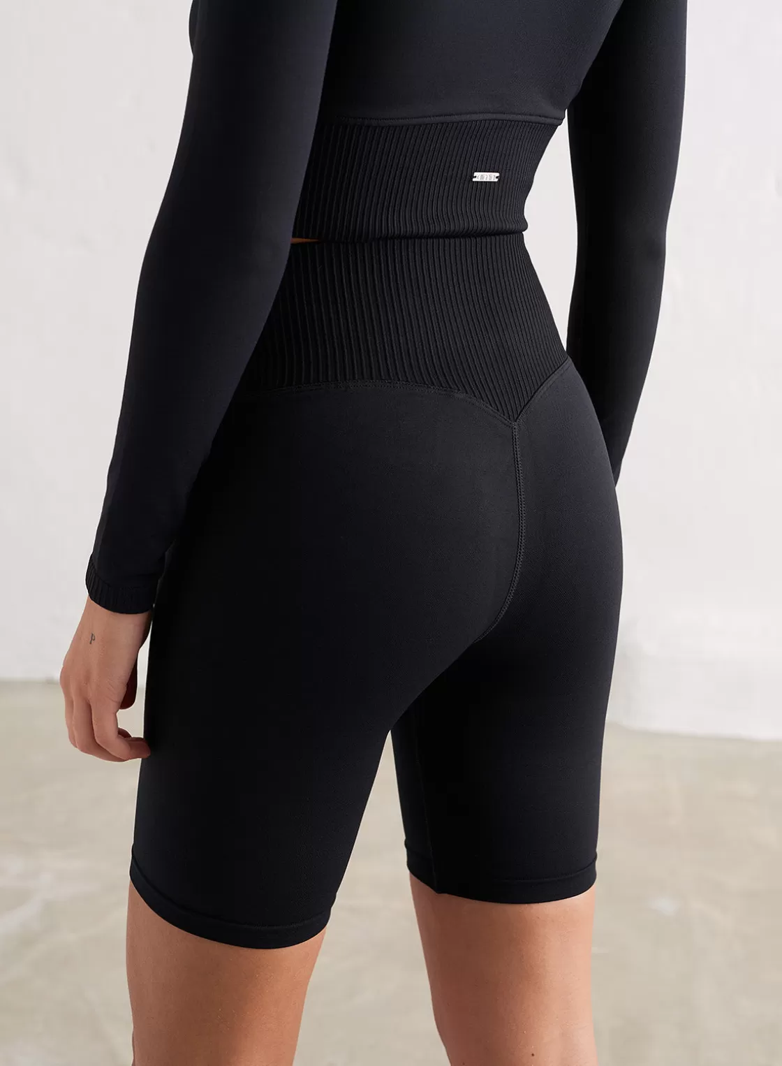 AIM’N Black Limitless Seamless Biker Shorts Cheap