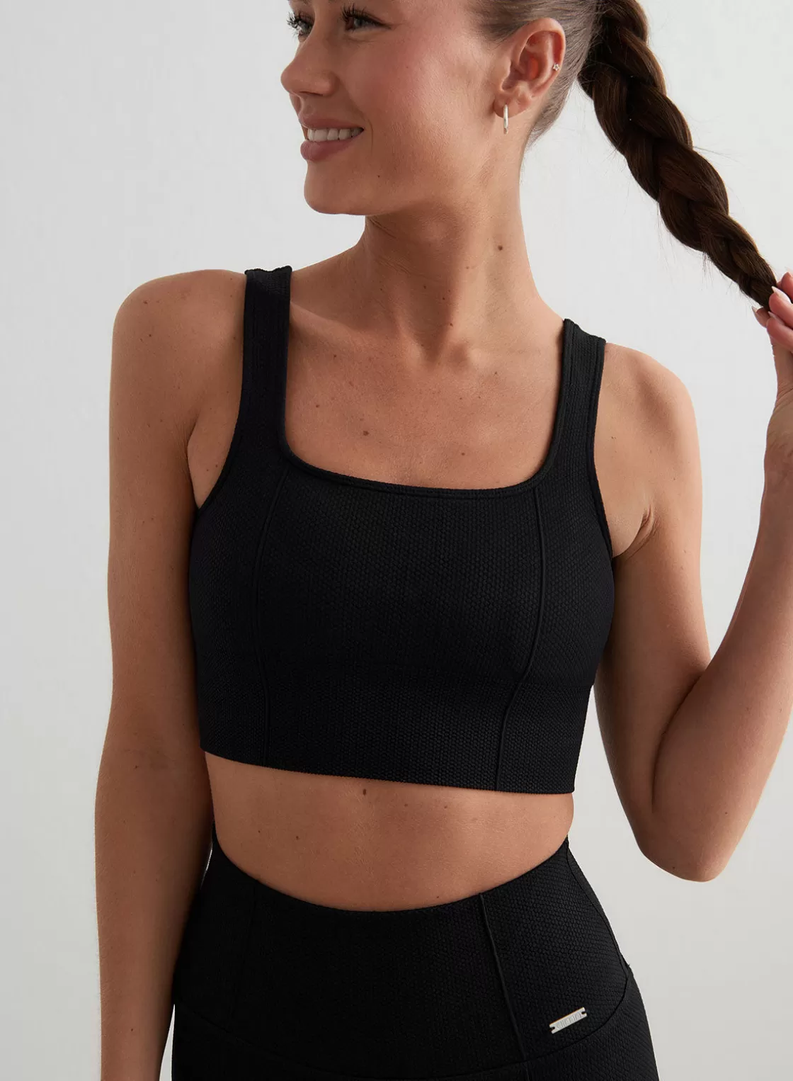 AIM’N Luxe Seamless Bra Black New