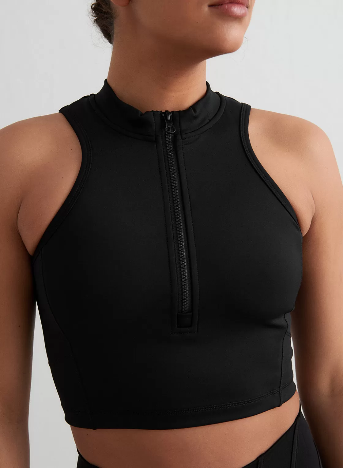 AIM’N Black Sculpting Racer Front Zip Top Outlet