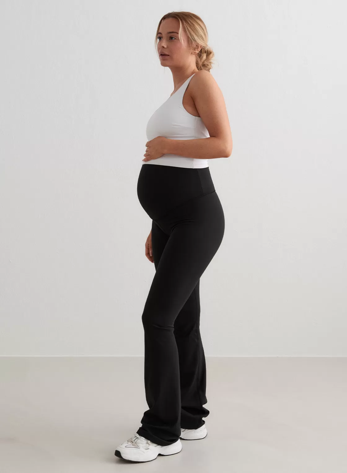 AIM’N Black Sense Maternity Flare Tights Online