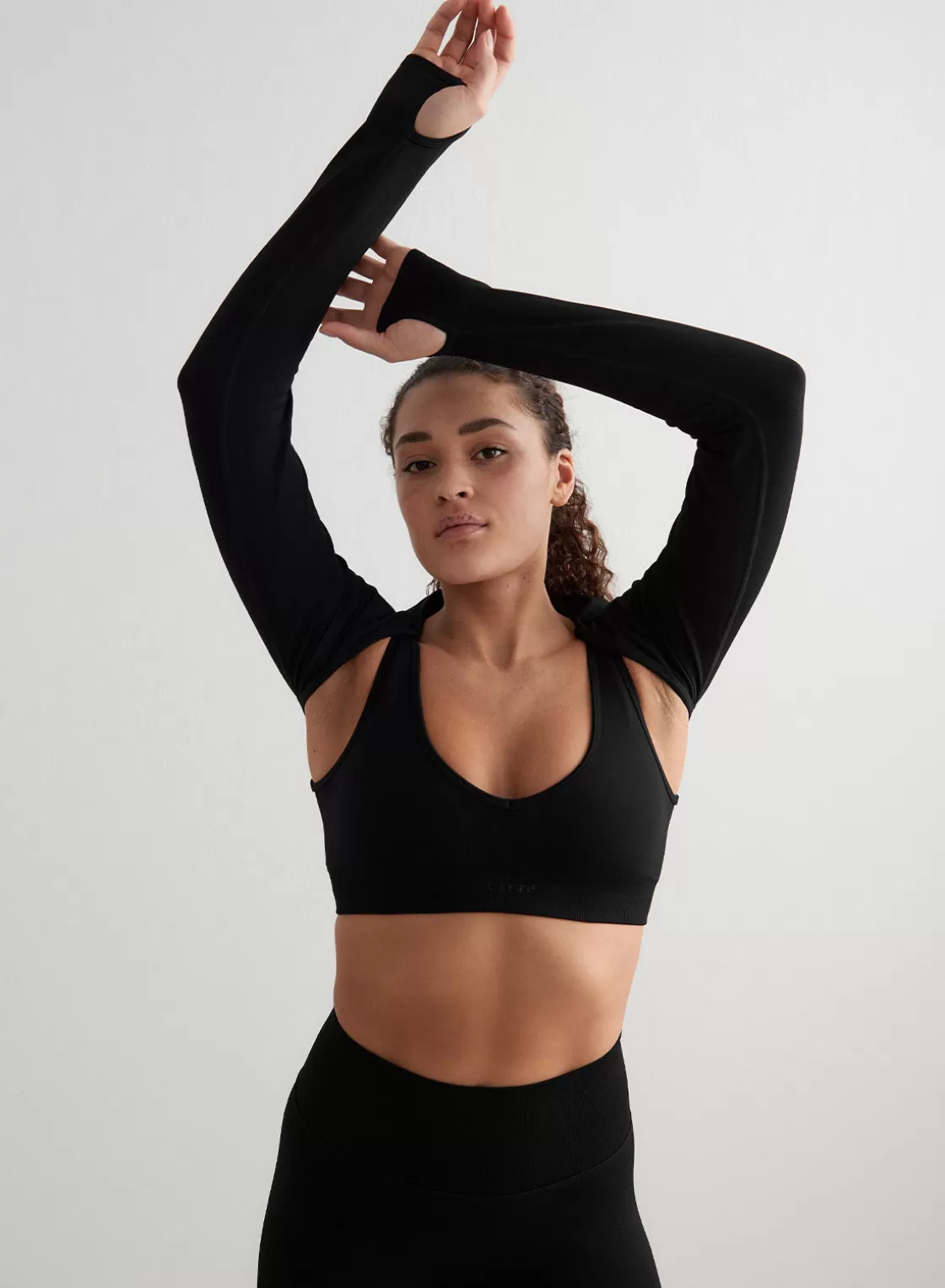 AIM’N Black Shape Seamless Long Sleeve Bolero Outlet