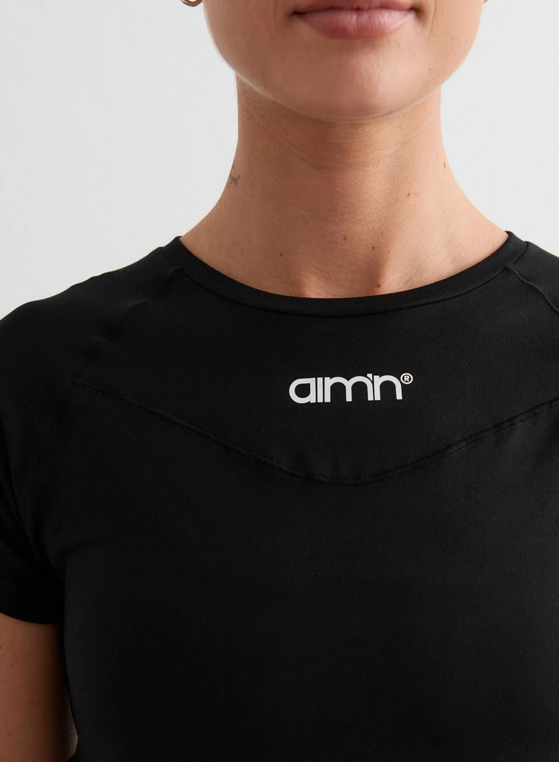 AIM’N Soft Basic Short Sleeve Black New