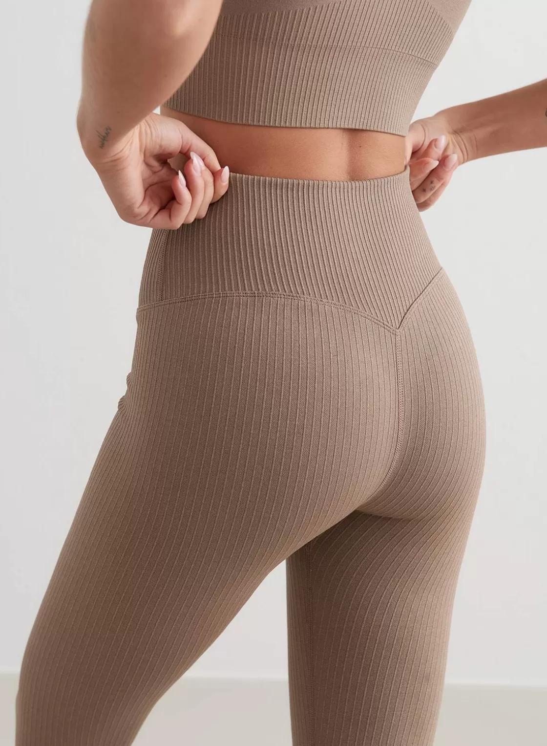 AIM’N Ribbed Seamless Tights Espresso Flash Sale