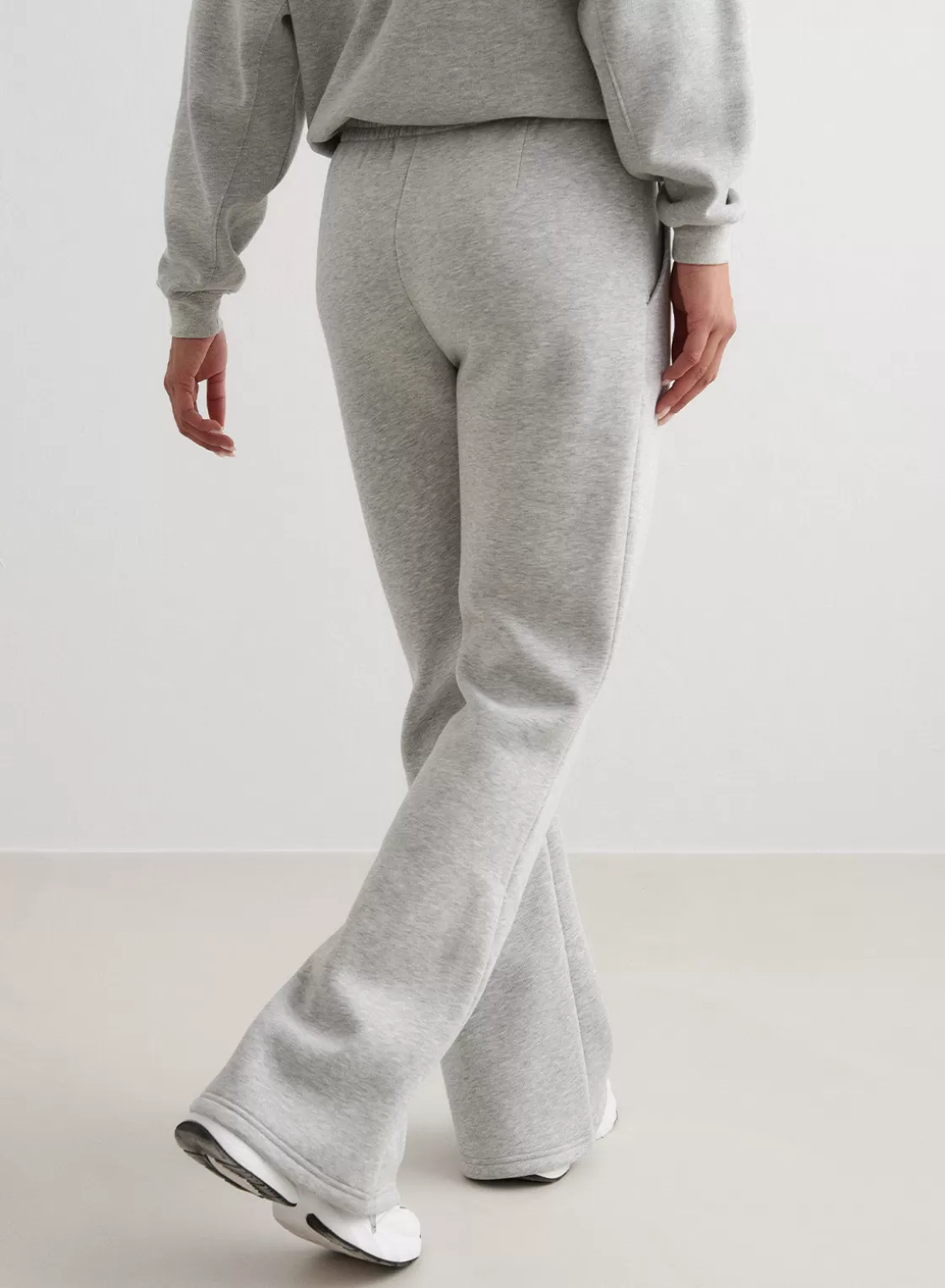 AIM’N Flare Sweatpants Grey melange Shop