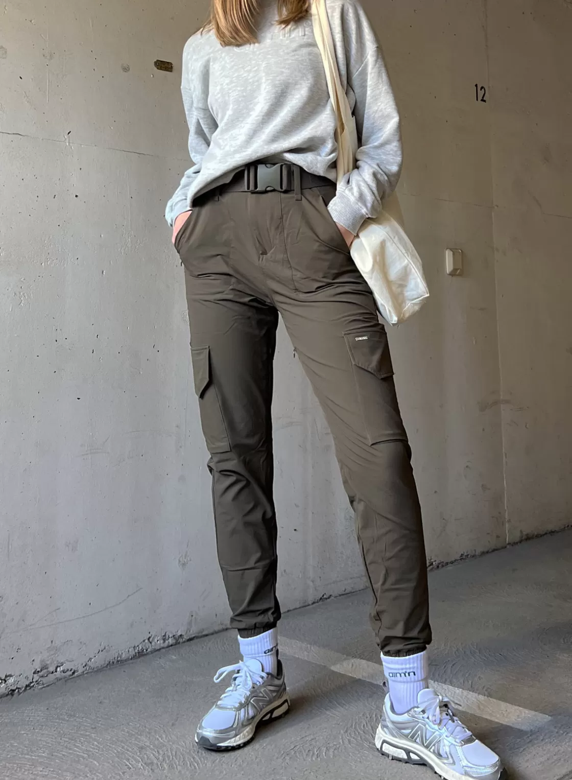 AIM’N Cargo Pants Khaki Flash Sale