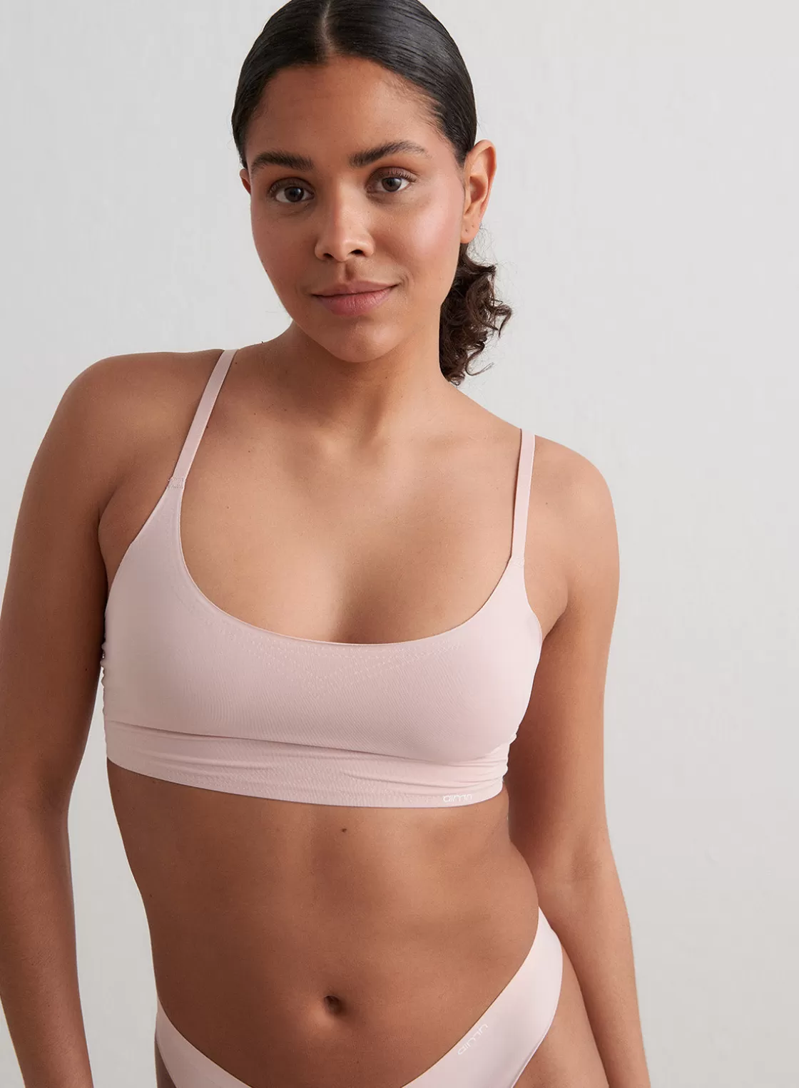 AIM’N Invisible Top Pale pink Flash Sale