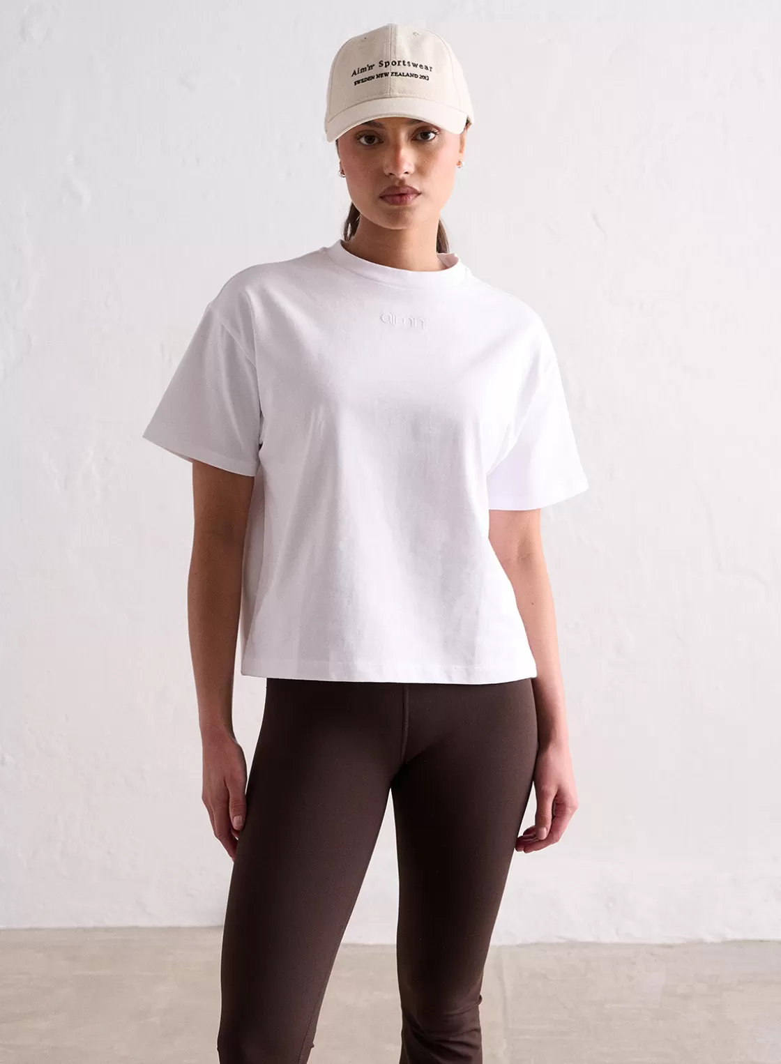 AIM’N White Boxy T-shirt Hot