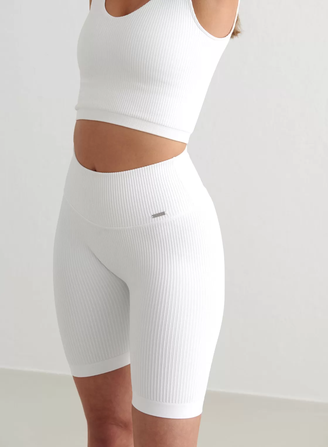 AIM’N Ribbed Seamless Biker Shorts White Store